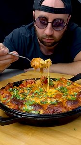 How to make Cannelloni by @not_a_funny_chef 🍝 Have you ever made this? Cannelloni are cylinder-shaped pieces of pasta that are filled and baked before serving. Visit @thefeedfeed link in bio for more pasta recipes and keep tagging #feedfeed for a chance to be featured. #pasta #howto #cannelloni #tomatoes #cheese #italianfood #cooking | Feedfeed