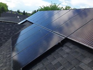 Alberta to offer solar panel rebates to farms, municipalities: 'This is just the beginning'