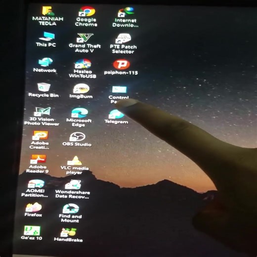 Windows 10 Desktop Icons Guide