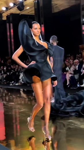 Designer Stephane Rolland at Paris Fashion Week '23