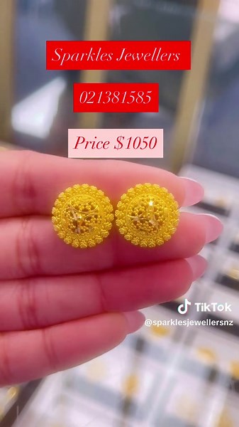 Explore 22ct Gold Jewelry at Sparkles Jewellers NZ