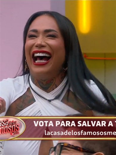 @karinatorresoficial se entera de que está en la semana FINAL. 🚨Suscríbete a @vix YA con planes desde tan sólo $149 pesos al mes para ver momentos como este 🔥🔥 📺 #LaCasaDeLosFamososMx 🏠 Disponible también en #LasEstrellas y #Canal5 #A
