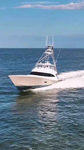 36 reactions | Nothing says tournament season like an 80’ Viking in Valhalla Grey cutting through glassy water ⚡️ Congrats to @viking.demo … that colour @vessl_media #VikingYachts #Sportfish #TournamentReady #WhiteMarlin #JJFishWeek #AtlanticCity #LuxuryYacht #OffshoreLife | Sportfishingboatshq | Facebook