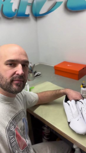 Custom Painting Tutorial: NFL Chiefs Cleats for Skyy Moore