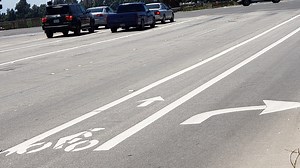 Camarillo begins Pleasant Valley Road bike lane expansion project