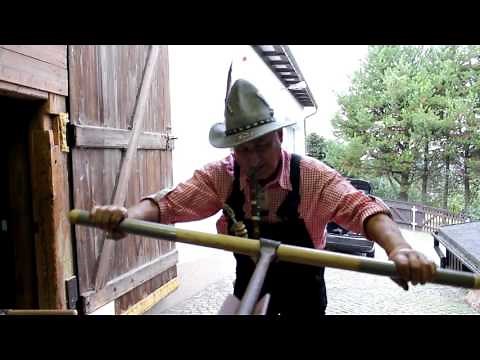 Handwerke längst vergangener Zeiten - Folge 3 - Holz-Brunnen-Röhrenbohren um 1900