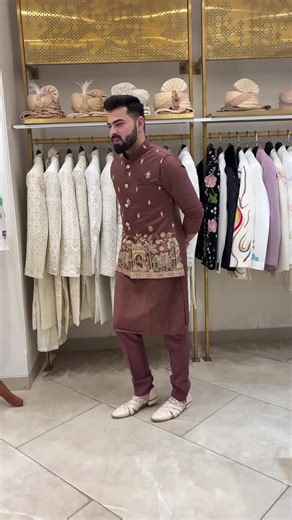 Custom Pakistani Outfits Tailored to Your Style