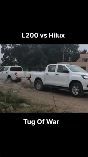 L200 vs Hilux #l200 #hilux #toyota #cars #reels #foryou #explore | Cars.to