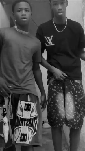 Vidéos de LIL PRO😈🔫 (@cheikhboundaw41) avec son original - LIL PRO😈🔫