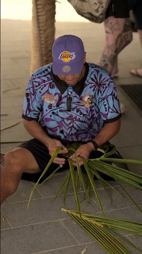🎥 Hat Weaving at The Edgewater Resort & Spa | Cook Islands Cultural Experience 🌺