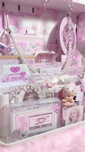 Inspiring Pretty Pink Desk Ideas