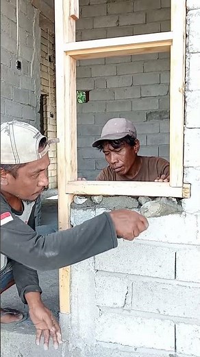 Easy way instaling broken block under window frame