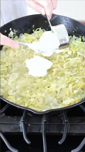 #cooking Ina Garten’s Creamy Chicken Thighs with Lemon and Thyme 🍋🐓 #food #chickenrecipe #recipe