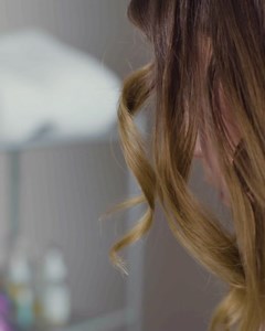 13K views · 42 reactions | Have you heard?! Our best selling Le Duo is now GRANDE! - 2 inches longer - has a built in stand - great for shoulder length hair or longer - available in blush and black Tap to shop! | L'ange | Facebook