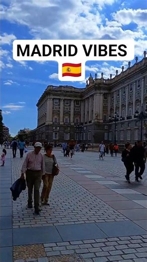 Exploring the Heart of Madrid! 🇪🇸✨ | Viaja con Luis