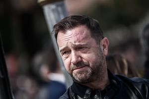 Νίκος Πλακιάς για Άδωνι Γεωργιάδη: «Αν τα βρω με την Καρυστιανού θα ξαναγίνετε τηλεβιβλιοπώλης»