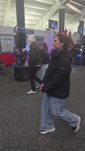 Local band before Amerks game