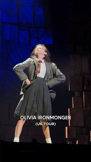 Which Matilda pose is your favourite? 👀