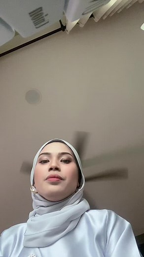 Stylish Light Blue Satin Blouse Fashion Tips