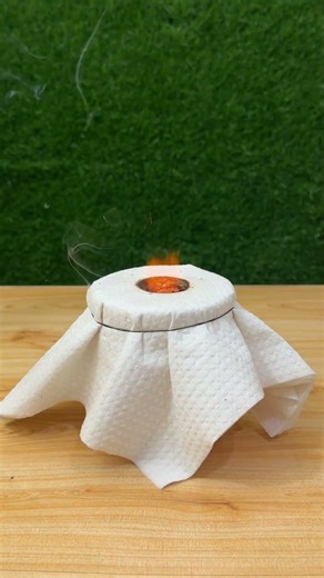 Hot 🔥 ball vs tissue paper#asmr #experiment #satisfying #oddlysatisfying