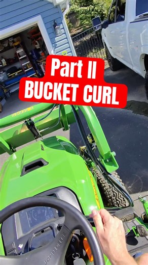 John Deere bucket curl test (Loader Part 2) 🚜