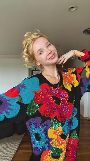 Kirby Johnson on Instagram: "CHIN IMPLANT before & After pictures 🫣 //3:18pm #reels #chinimplant #plasticsurgery"