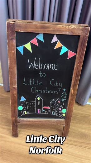 Little City, Norfolk 🎅 This is the perfect place to take your preschool child to have fun and burn some energy during the week! #christmas #preschoolactivities #kidsdayout #littlecitynorfolk #horsford