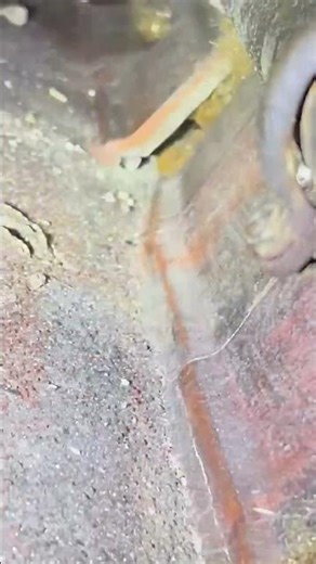 I think this is one of the main problems here. Mouse hiding