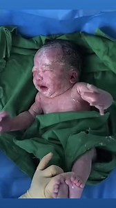 14K views · 493 reactions | Les pleurs du nouveau-né est important pour la redirection de sa circulation | Docteur Souare | Facebook