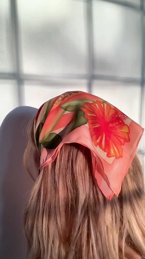 Hand Painted Silk Scarf Tutorial | Fashion Designer Art