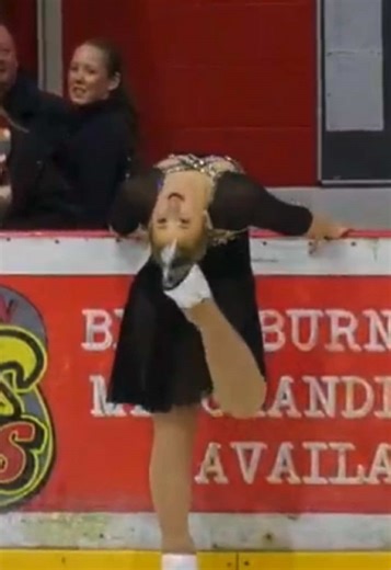 Ice Skating Mishap: A Hilarious Moment