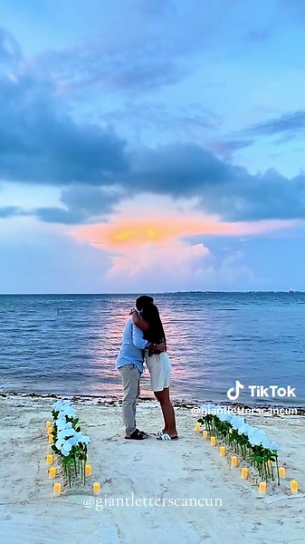 Giant Letters Cancún on TikTok