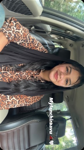 Fiza Ashraf on Instagram: "Let’s groove to some mappila mood 💃🏻 [chelakkurimana, mappilappattucover, trending, explore, dance , malayalam ]"