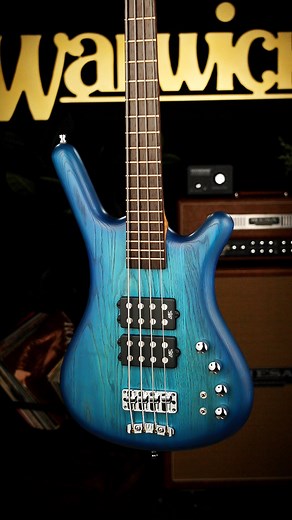 Serious tone. No shortcuts. 100% Warwick. ⚡️🎸 This TeamBuilt Pro Series Corvette $ brings an aggressive tone and rock-solid feel—handcrafted in Markneukirchen and ready to shine on stage or in the studio. 💎 🎯 Bolt-on Ovangkol neck w/ Wenge fingerboard 🌊 US Swamp Ash body in Turquoise Blue Transparent Satin 🎛️ Passive MEC MM-style humbuckers 2-way active MEC electronics 🎚️ Dual 3-way mini switches for full pickup control (series/parallel/single coil) ⚙️ Just-a-Nut III Tedur & 2-piece Warwic