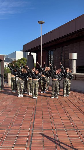 TikTokでI AM ME.さんをチェック！