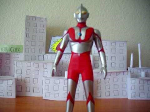 Bandai Ultraman Toy Review