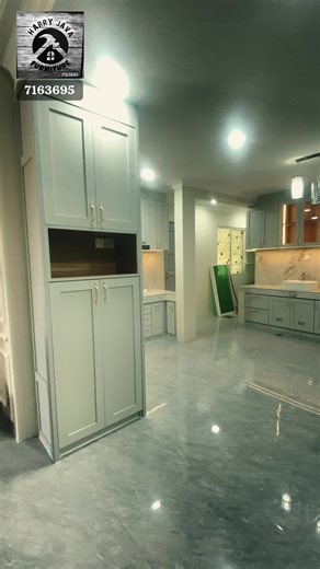 CUSTOM KITCHEN CABINET CLASIC ENGLISH STYLE Simple • Modern • Murah ✔ Rekaan ikut cita rasa ✔ Material berkualiti ✔ Harga berpatutan ✔ Kerja kemas & cepat Buat tempahan sekarang! 7163695 #bruneifurniture #bruneitiktok #furniturecustom #viralbrunei #perumahanlugu