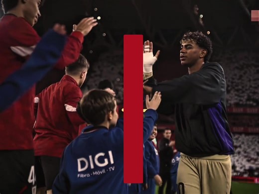 repost cause I don't know what else to post and also cause it flopped I'm gonna delete tis shitty cideo #lamineyamal #espanyol #barcelona #fy