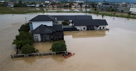 Southeast Asia storm death toll nears 700, full scale of disaster revealed