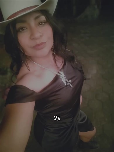 Morrita bonita, bonita morrita, la morrita! 😎🫶🏻 🤠🌹👑❤️ L.P. 🫡