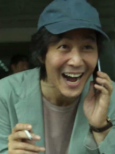 when i look at bro🤣