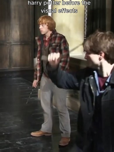 running around, waving sticks and pretending to cast spells? couldn't be us 👀 #harrypotter #hogwarts #potterhead #harrypottertiktok #harrypotteredit #pottertok #slytherin #gryffindor #harrypotterfan #harrypotterchallenge