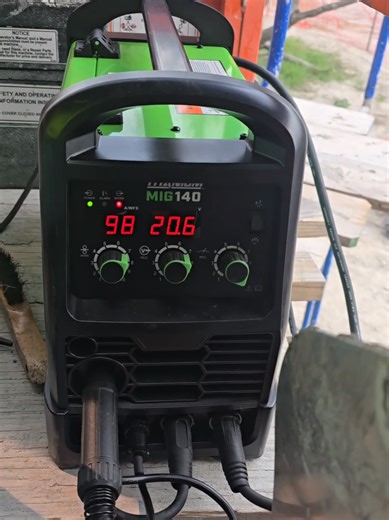 Titanium MIG Welder: Reliable Performance on Jobsite