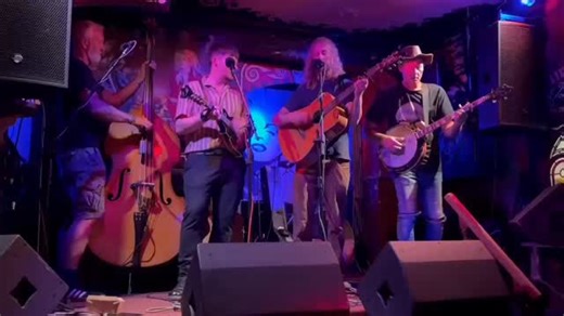 We are looking forward to our first gig of 2026 next weekend at @rising_sun_wimborne. We've been busy practicing over the last month and can't wait to get back out and play to you all. In the meantime, here's a clip of Shady Grove from @chaplinscellarbar last year 🤠 | The Devil's Dmned String Band