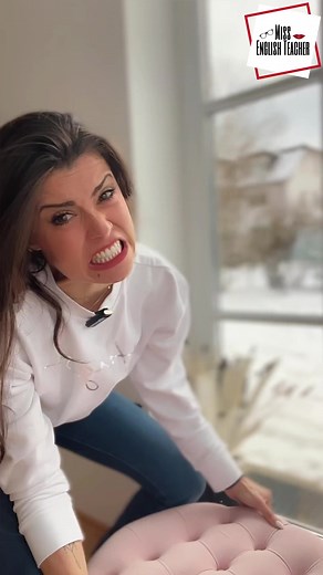 ❌🙅‍♀️How to answer would you mind: if you say YES ❌it means YOU WILL NOT HELP! But if you want to help say: NOT At All ✅or Sure I will Help ✅or I don’t mind helping you✅ #English #learnenglish #englishtips #الانجليزي #englisch | MissEnglish