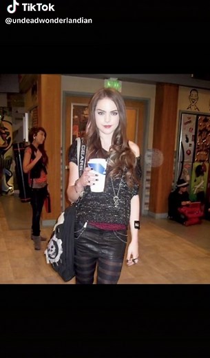 Exploring Jade West's Aesthetic in Victorious