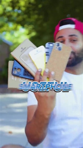 6 Most USEFUL smartphone cases!