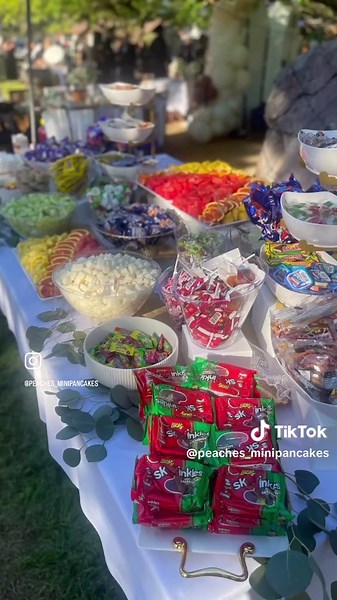 Delicious Mexican Candy and Fruit Table Ideas