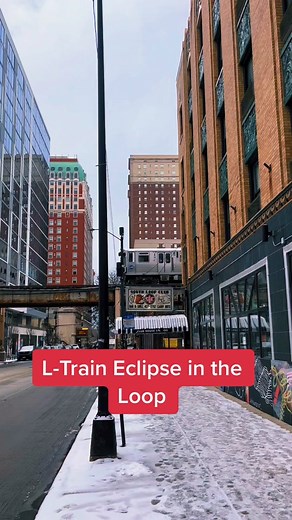 Experiencing the Rare L Train Eclipse in Chicago