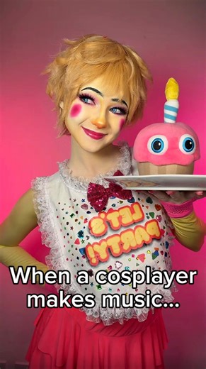 𝐬𝐩𝐢𝐥𝐥 𝐭𝐡𝐞 𝐭𝐞𝐚 ♡ on Instagram: "When a cosplayer makes music… here is a snippet of the pre-chorus to my new song ‘Ragdoll’ OUT 14/12/25!!💗 Produced by @shaunredlake 🎶 - - - #toychica #chica #fnaf #fnaf2 #fivenightsatfreddys #fivenightsatfreddys2 #cosplay #cosplayer"